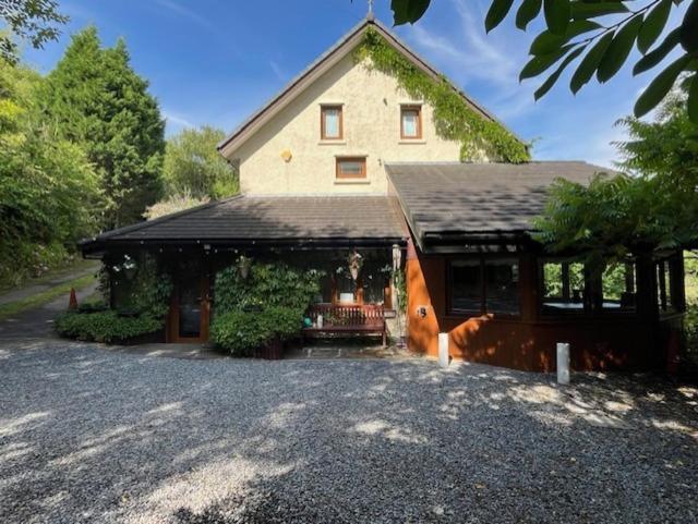 Luxury Suite In Quiet Countryside Location Swansea Exterior photo